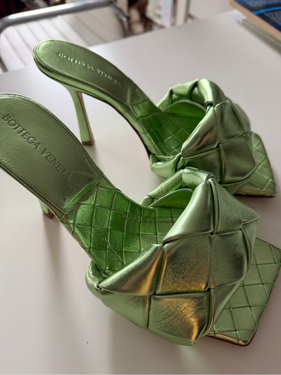 Bottega Veneta Shoes - Bottega Veneta Metallic Green Intrecciato Knot Mule Heels